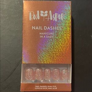 Red Aspen Pink Glitter Nail Dashes - Press-On Manicure